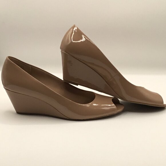 Comfort Plus by Predictions Nude Wedges - Picture 5 of 7